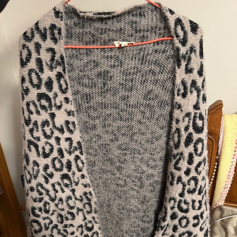 One Size Animal Print Mystree Cardigan